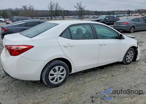2017 Toyota Corolla L z USA, uszkodzony, nr VIN 2T1BURHE0HC917636